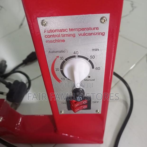 Vulcanizing Machine - thumbnail 2