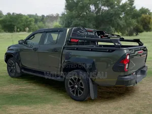Toyota Hilux Revo Double Cab Deisel 2.8 AWD 2019 Green