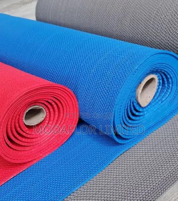 Safe Antislip S Mat – Perfect for Families With Kids