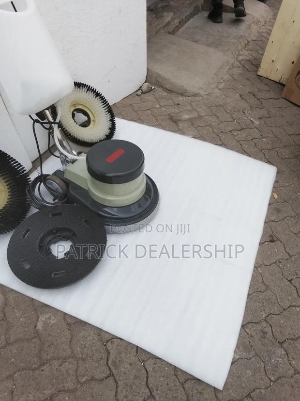 Floor Scrubber - main view