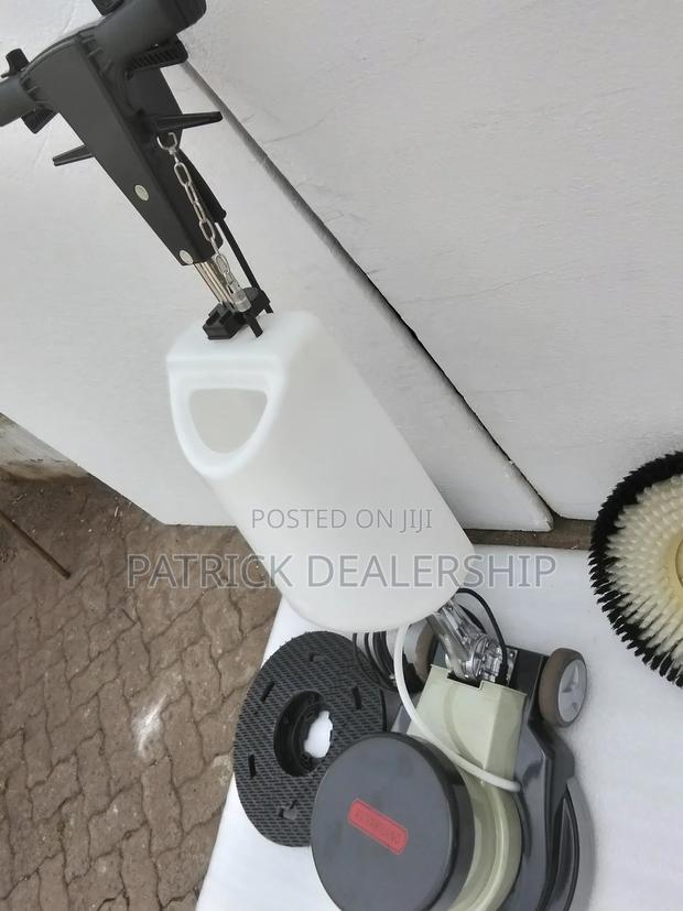 Astramilano Floor Scrubber - thumbnail 2
