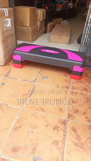 Adjustable Levels ++ Coloured Steppers