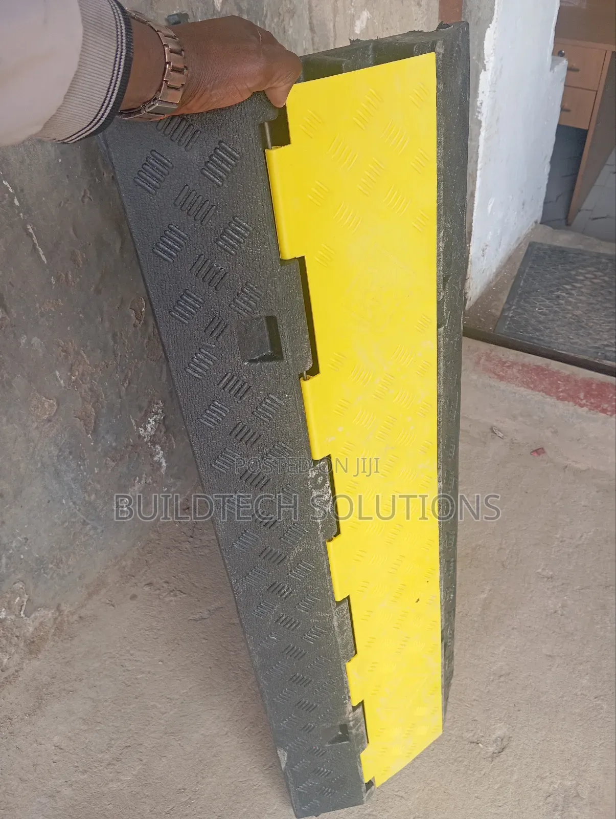 2 Channel Rubber Cable Protector/ Cable Path