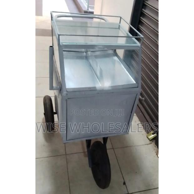 Heavy Duty Egg Trolley - main view
