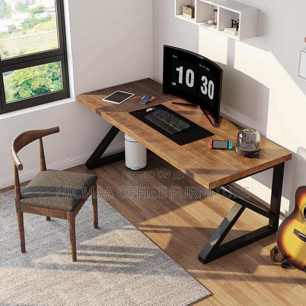 Sleek, Smart Ready to Inspire Minimalist Home Office Desk