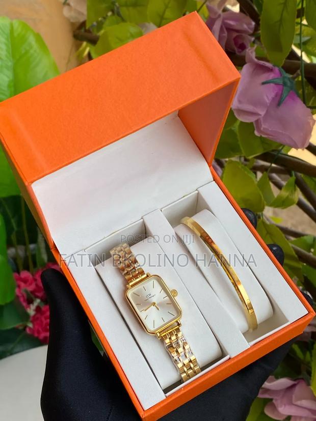 Womens Watch Set Gift - main view