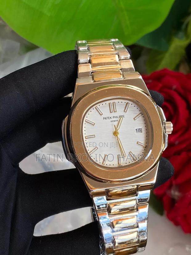 Simple Patek Philippe Watch - main view