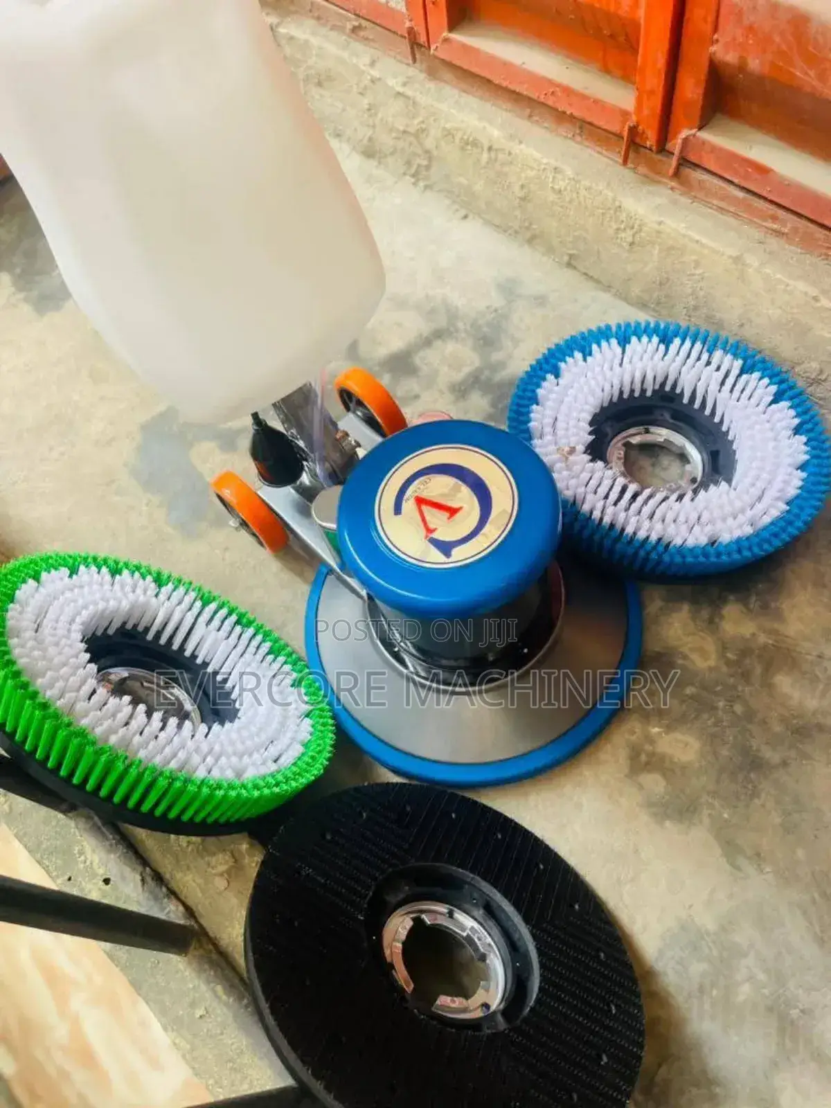 Heavy Commercial Flooor/Carpet Scrubbing Machine Offer!!