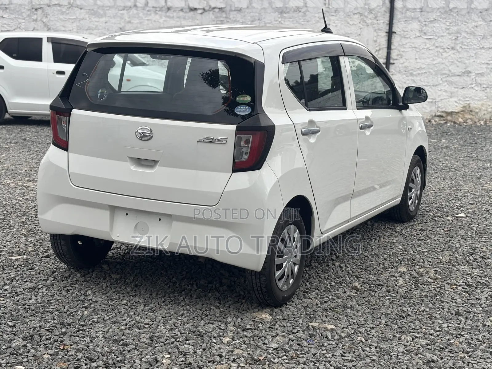 Daihatsu Mira 2018 White