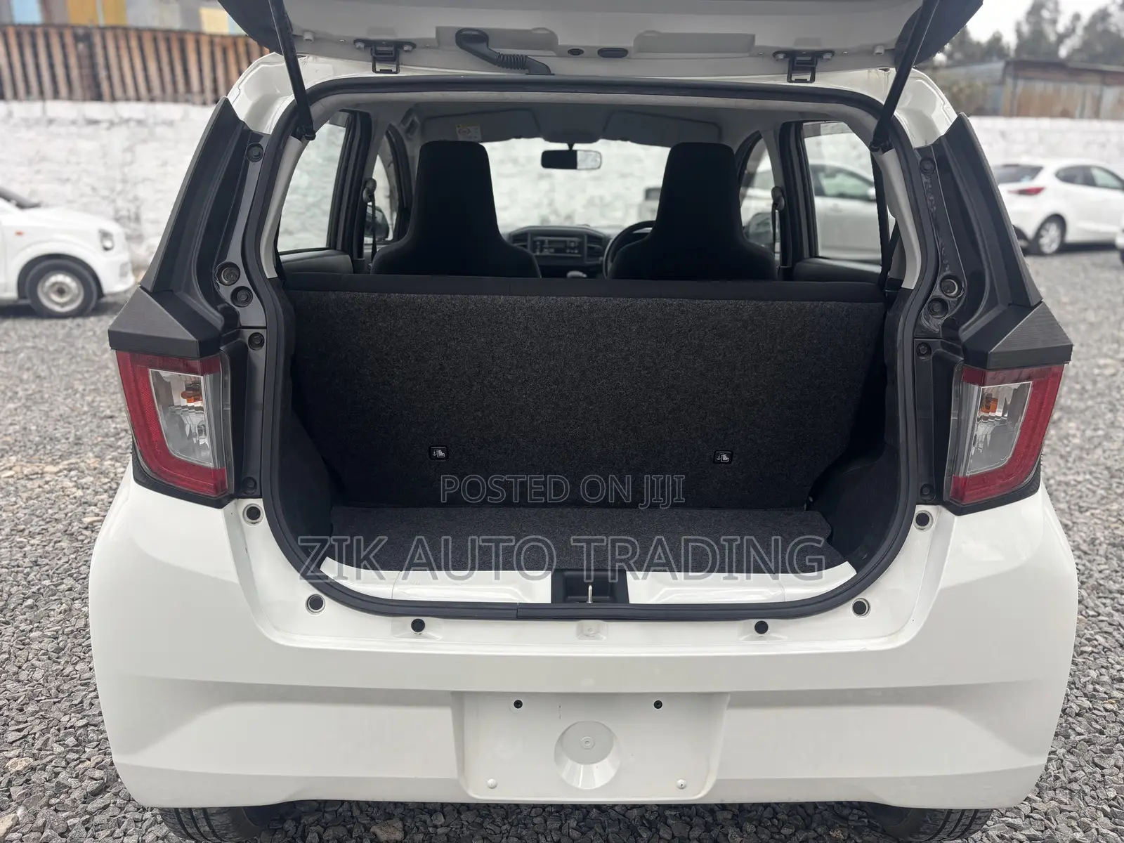 Daihatsu Mira 2018 White