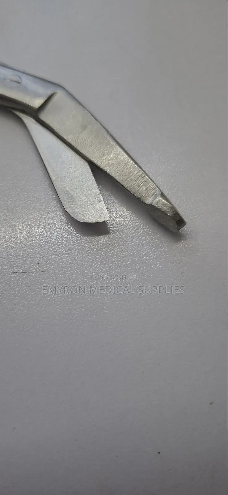 Metallic Trauma Shears