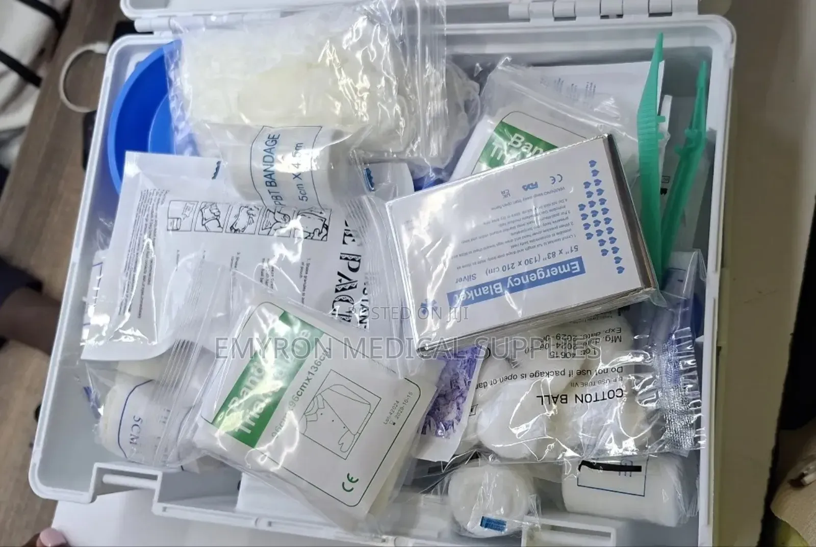 First Aid Kit (28 Essentials)