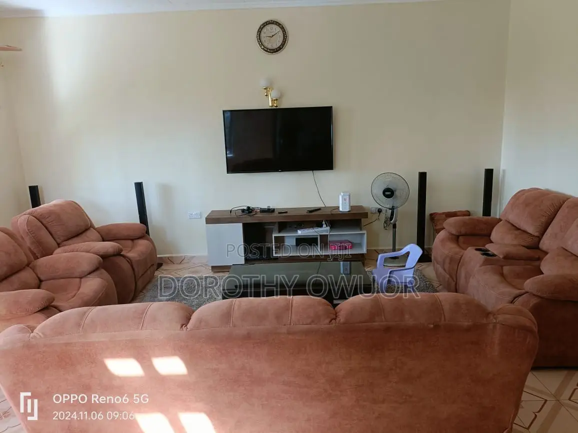 3bdrm Bungalow in Korando for sale