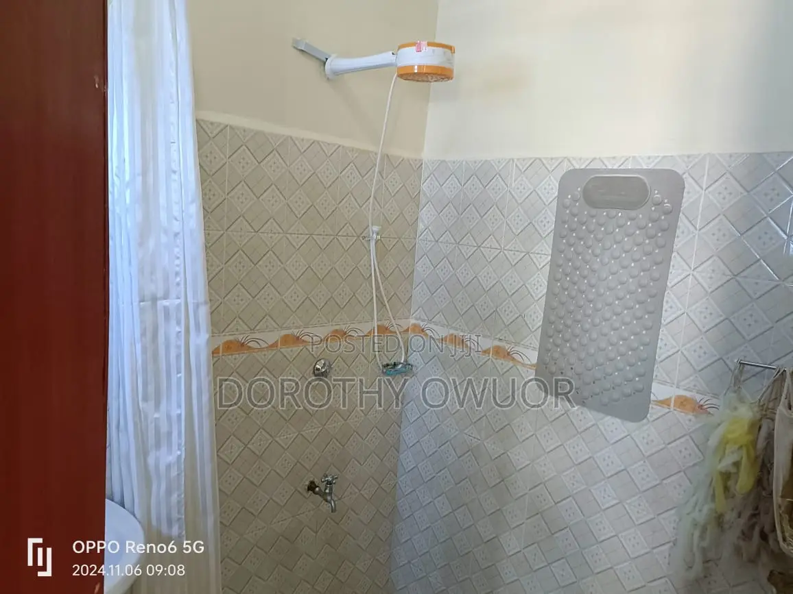 3bdrm Bungalow in Korando for sale
