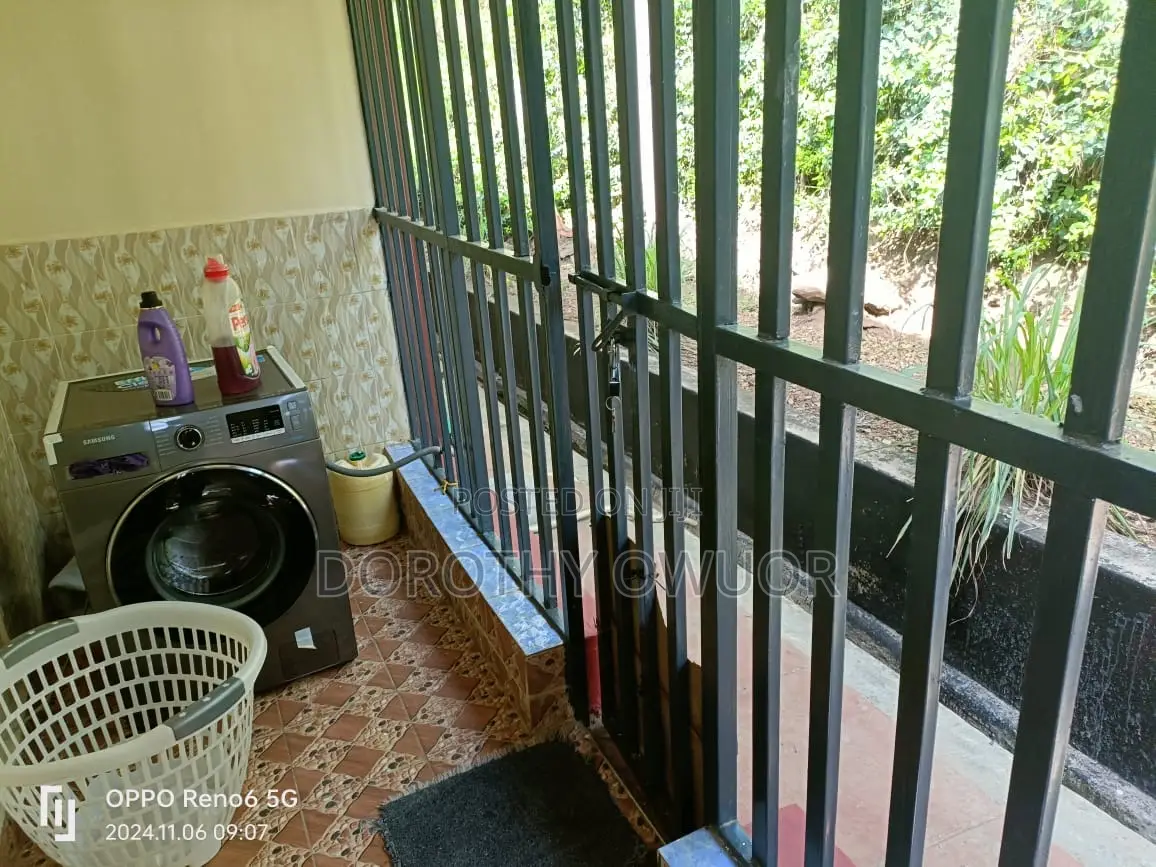 3bdrm Bungalow in Korando for sale