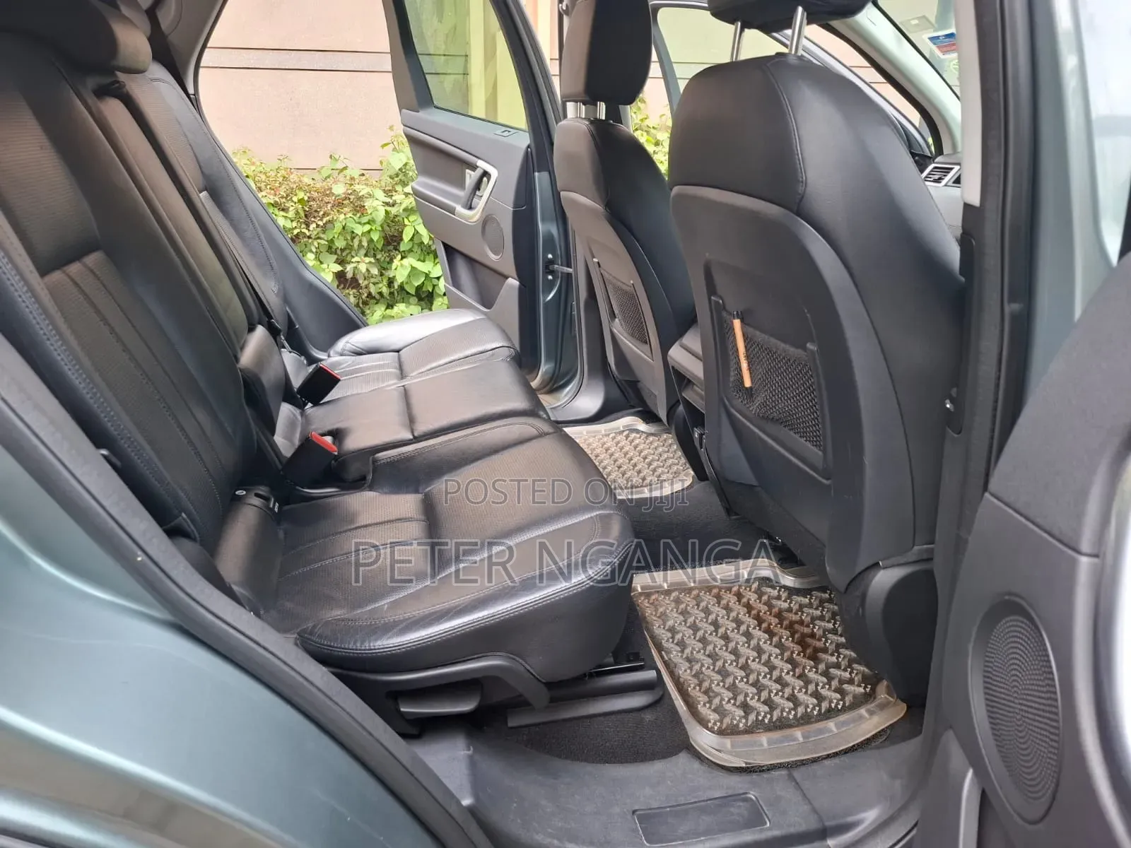 Land Rover Discovery 2015 Gray