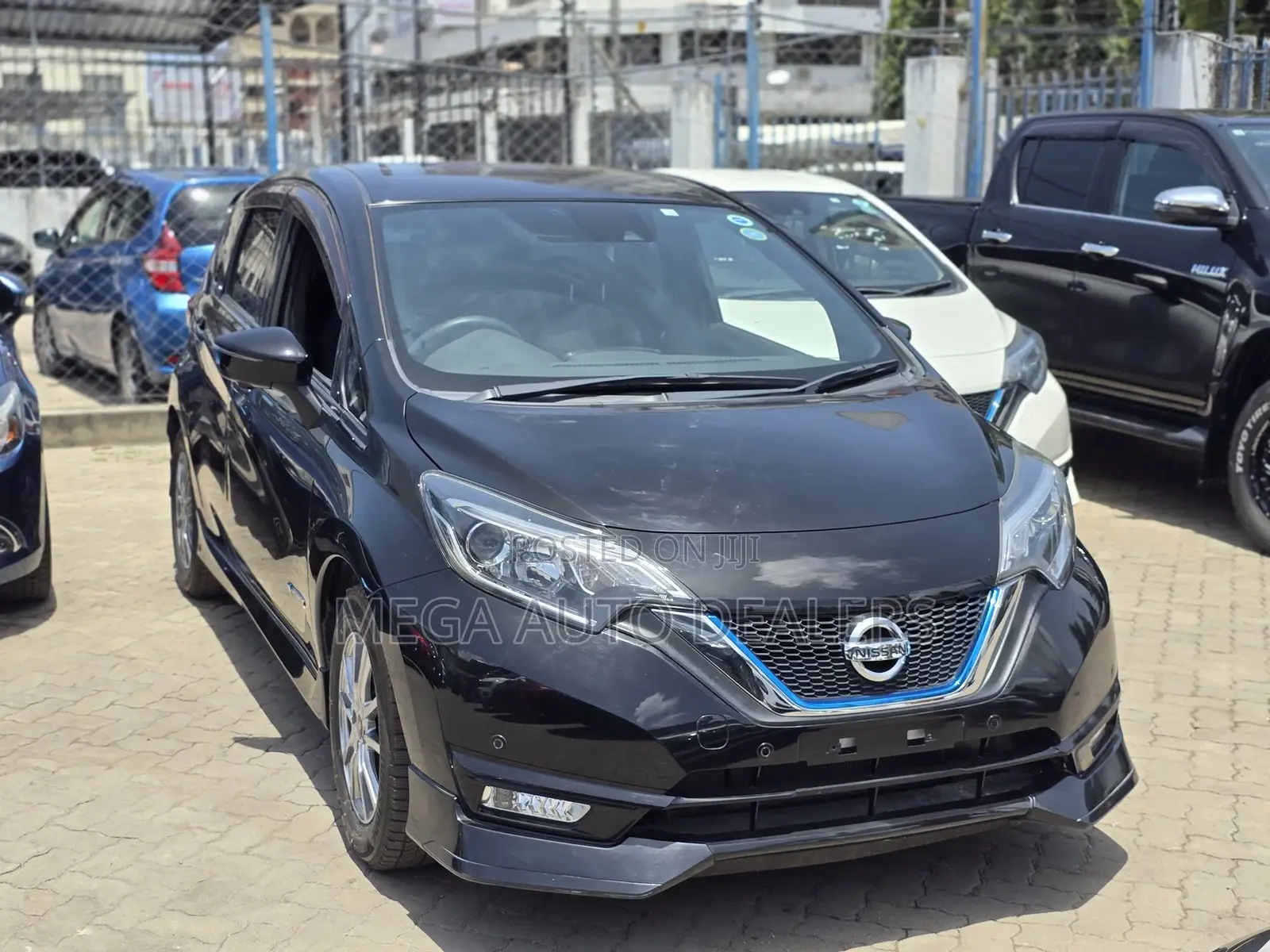 Nissan Note 2018 Black
