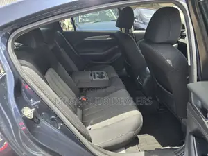 Mazda Atenza 2018 Blue