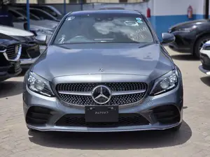 Mercedes-Benz C200 2019 Gray