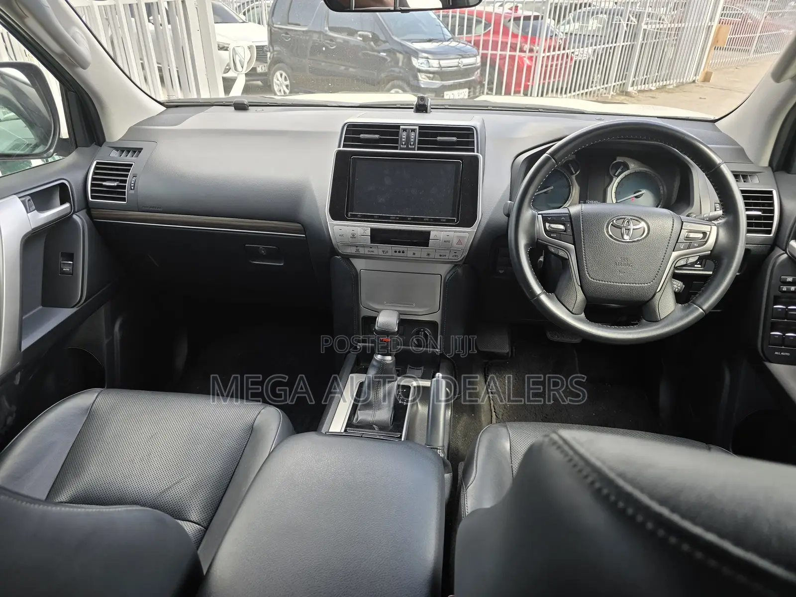 Toyota Land Cruiser Prado 2019 White