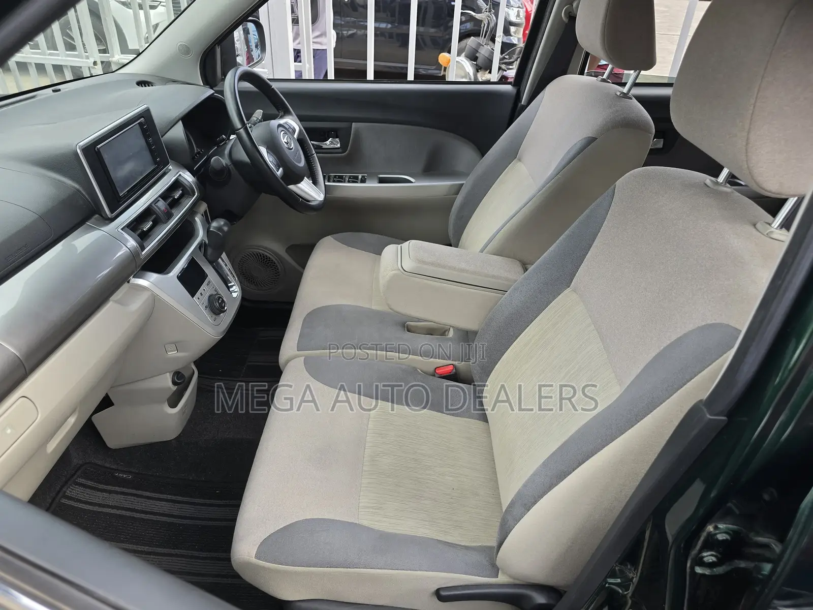 Daihatsu Cast 2018 Green