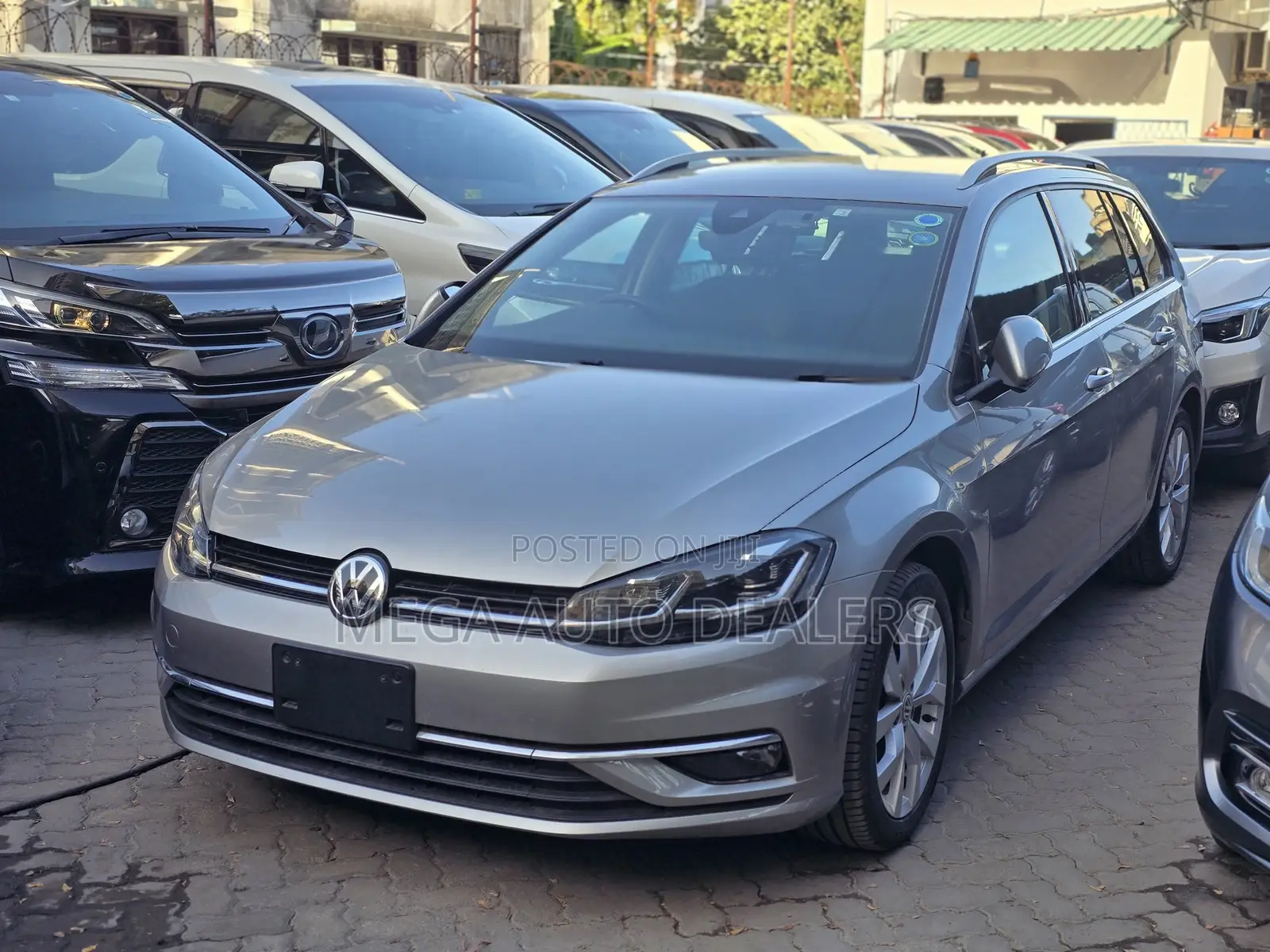 Volkswagen Golf 2018 Silver