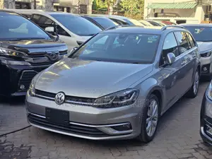 Volkswagen Golf 2018 Silver