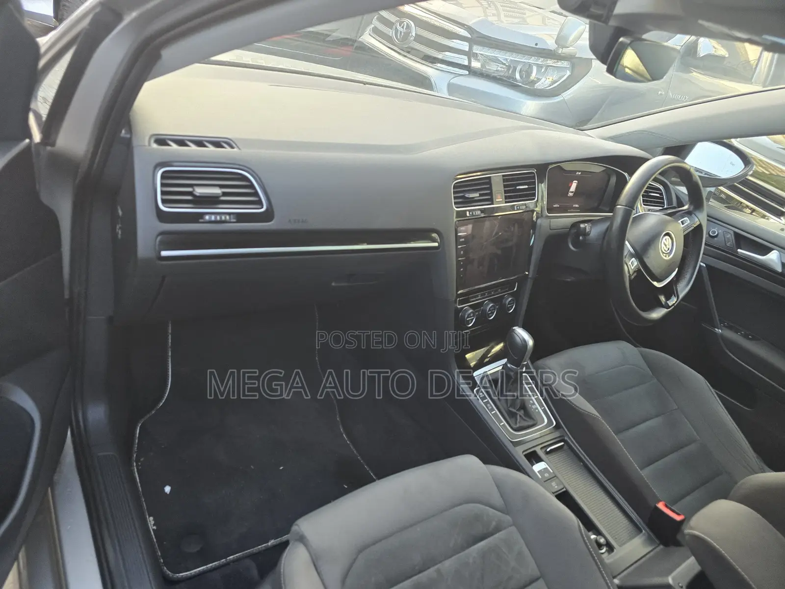 Volkswagen Golf 2018 Silver