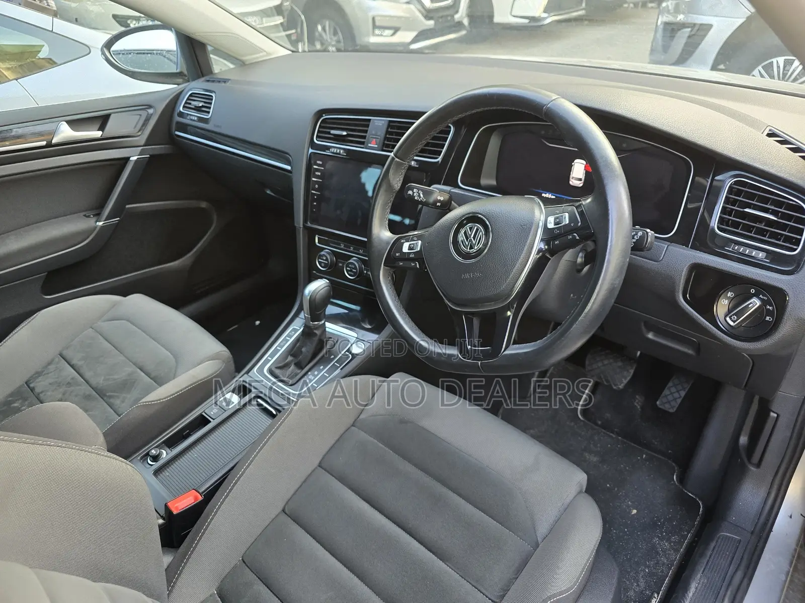 Volkswagen Golf 2018 Silver