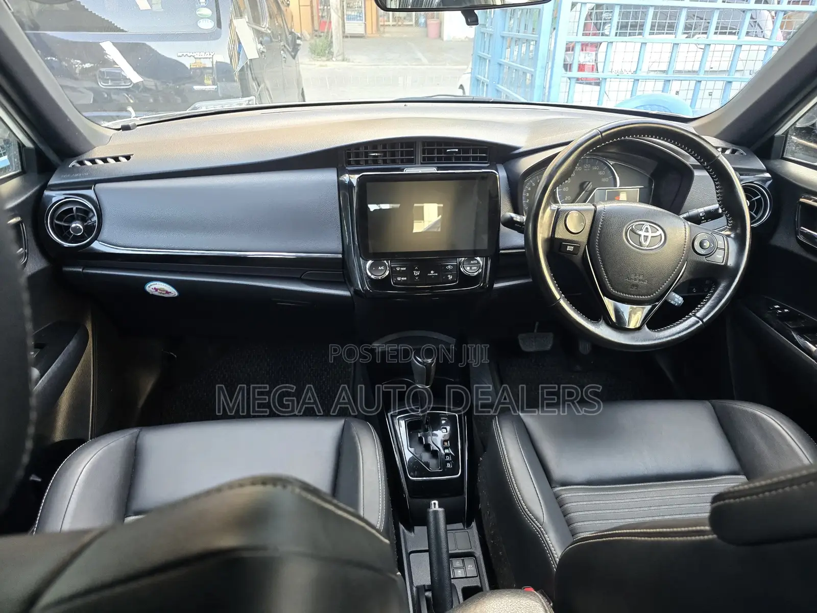 Toyota Corolla Fielder 2018 White