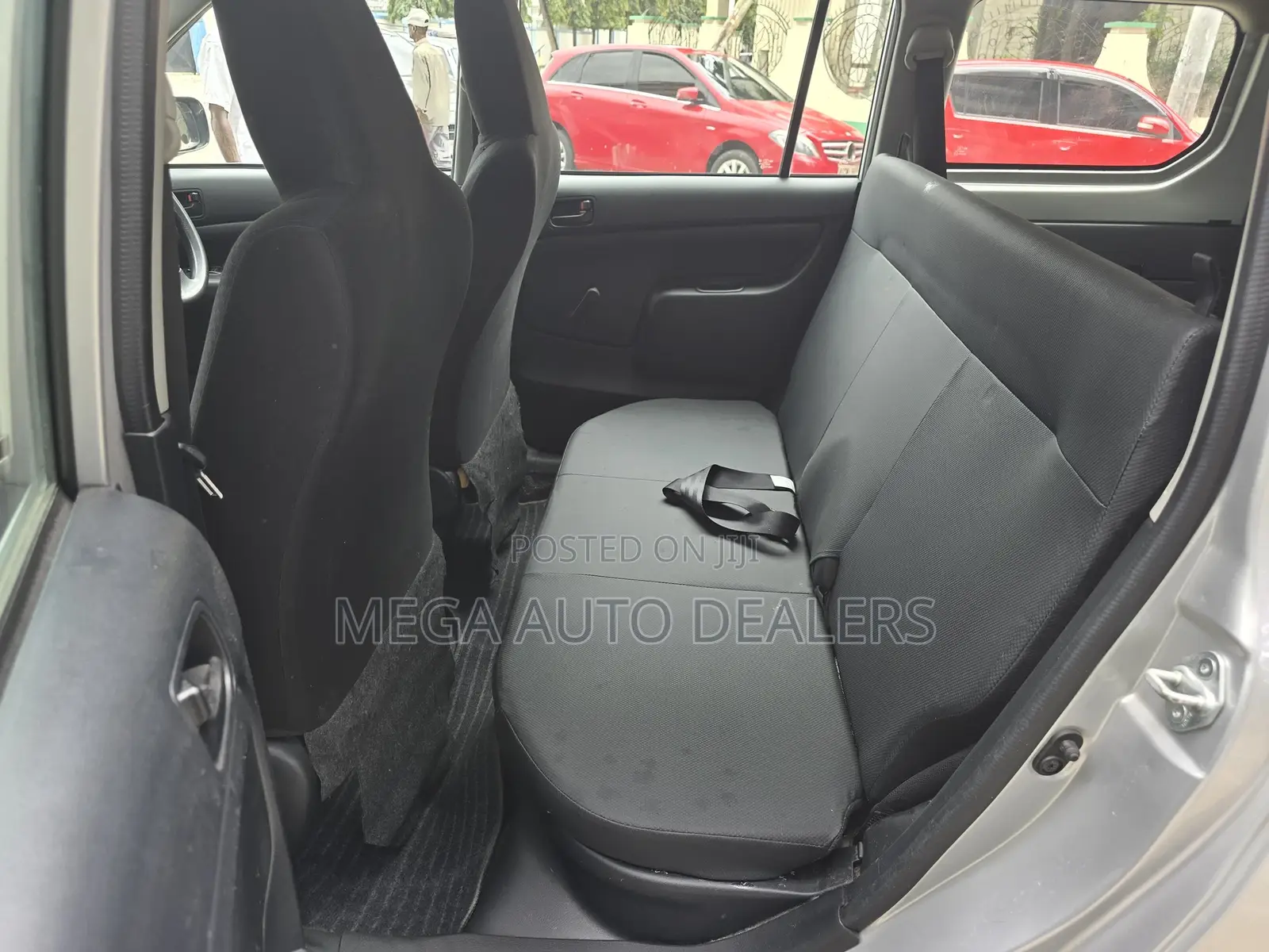 Toyota Probox 2018 Silver
