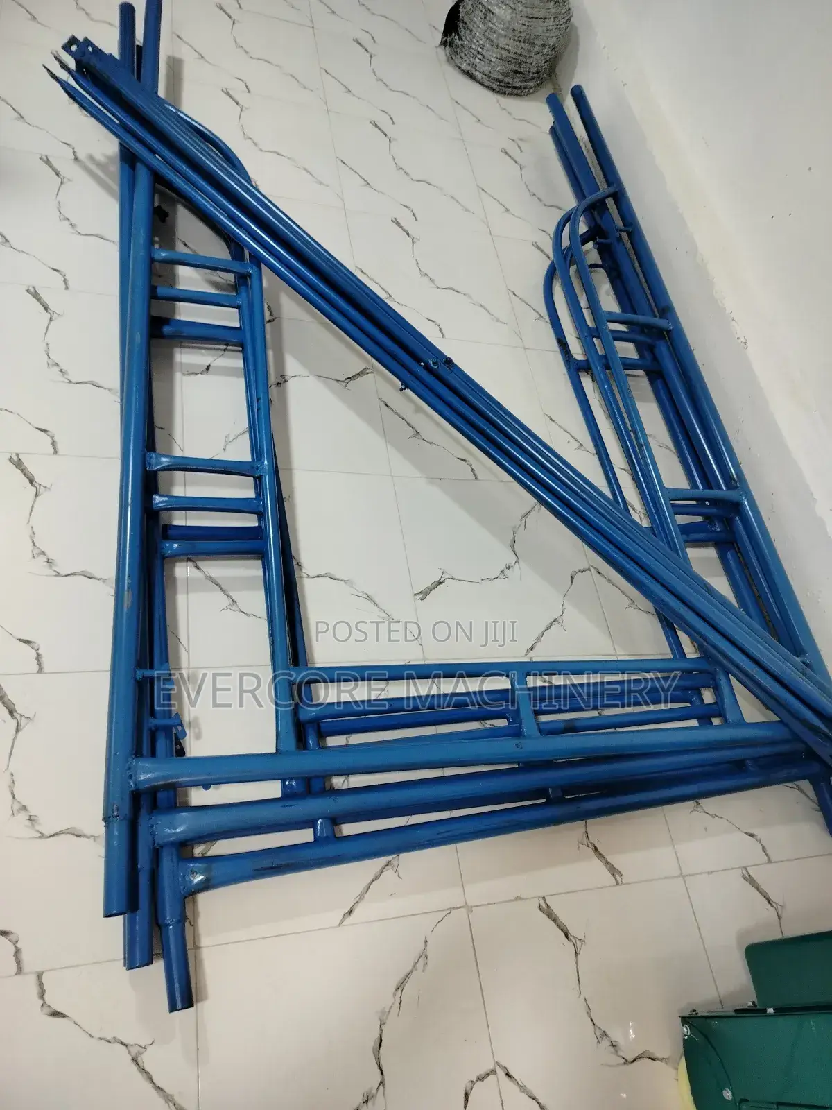 Heavy Duty Commercial Scaffolding Materials.