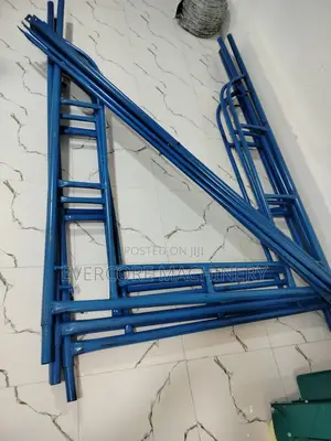 Heavy Duty Commercial Scaffolding Materials.