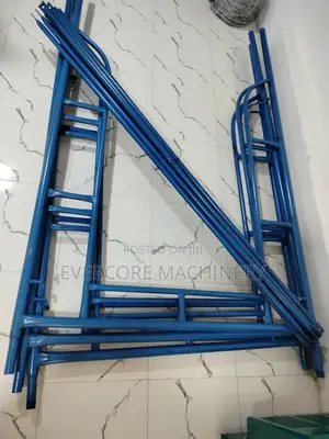 Heavy Duty Commercial Scaffolding Materials.