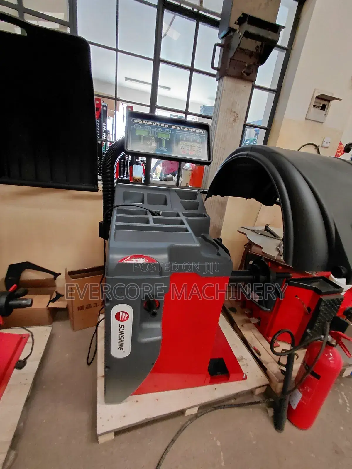 Ssunshine Italy Red Heavy Duty Wheel Balancer Machine 220v