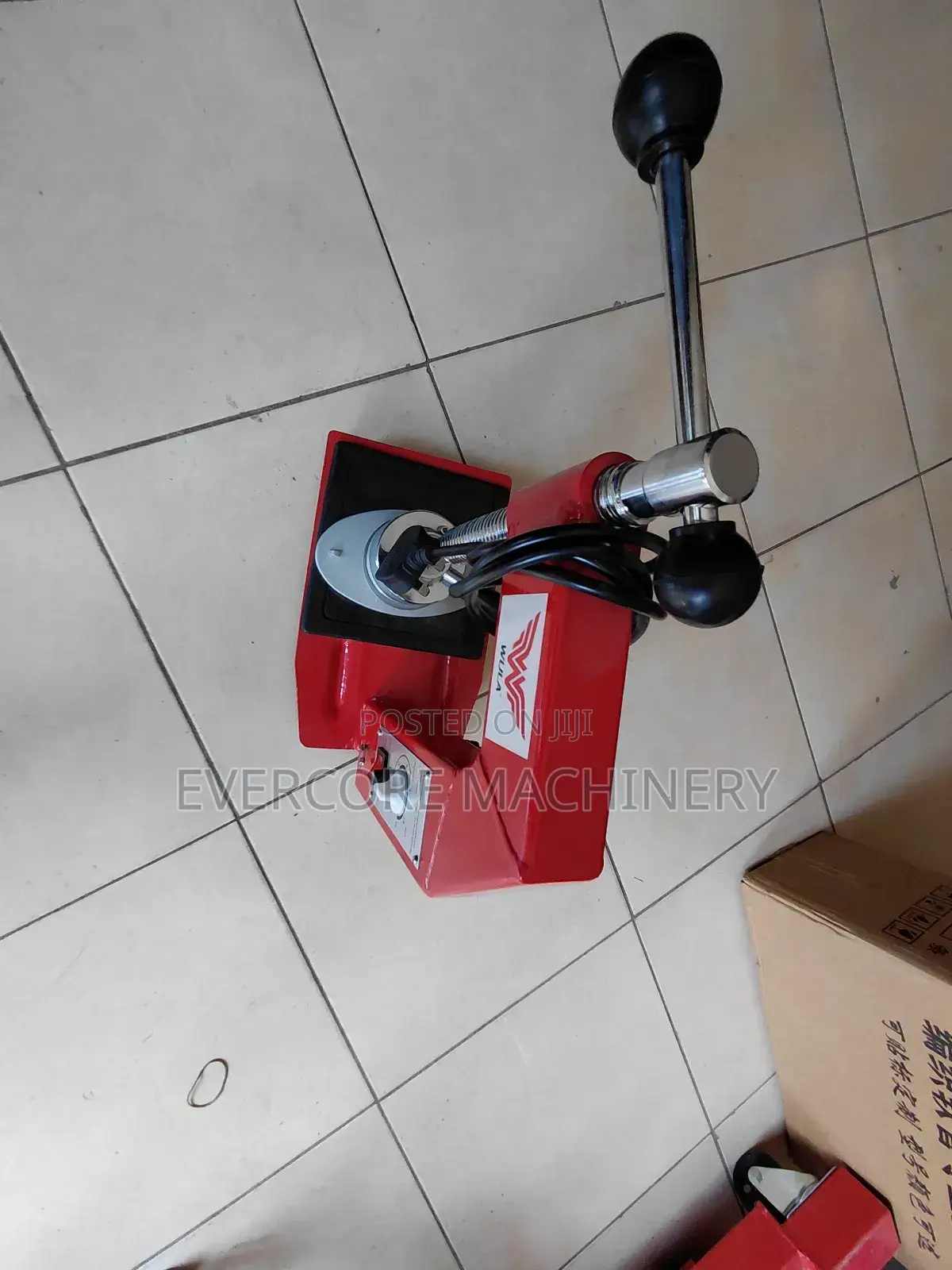 Hheavy Duty Small Tyre Vulcanizer Machine.