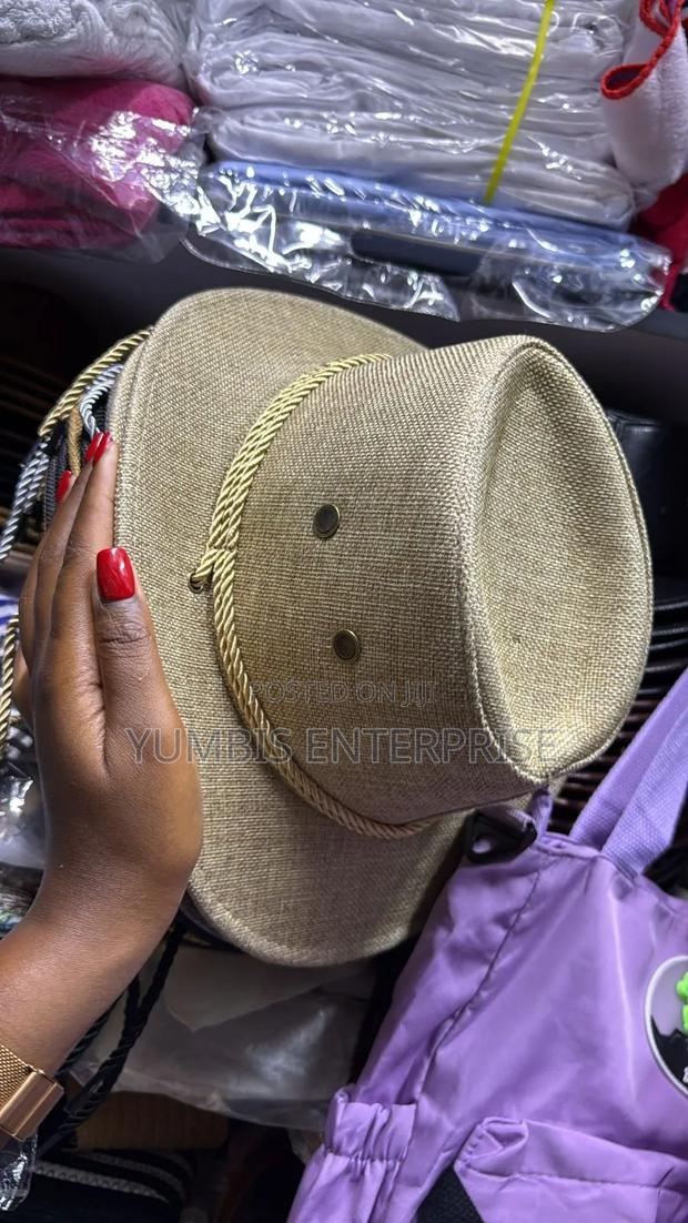 Unisex Cowboy Hat At 600