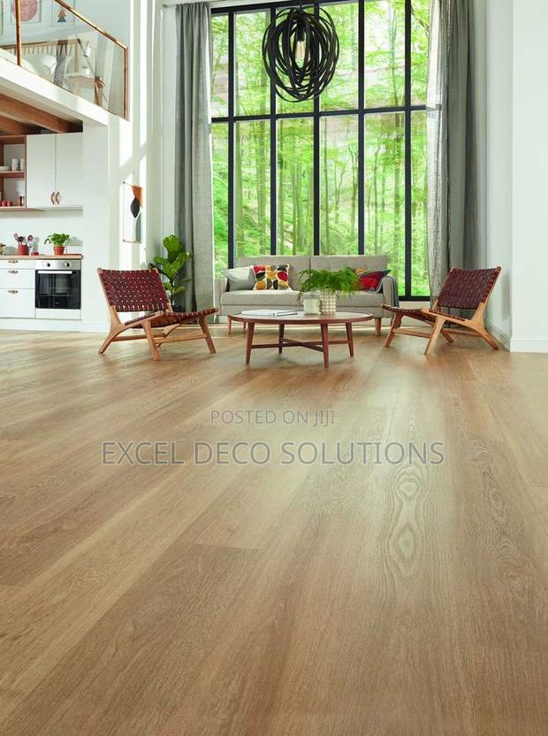 Affordable Laminate Floor Boards – 8mm 12mm Options - main view