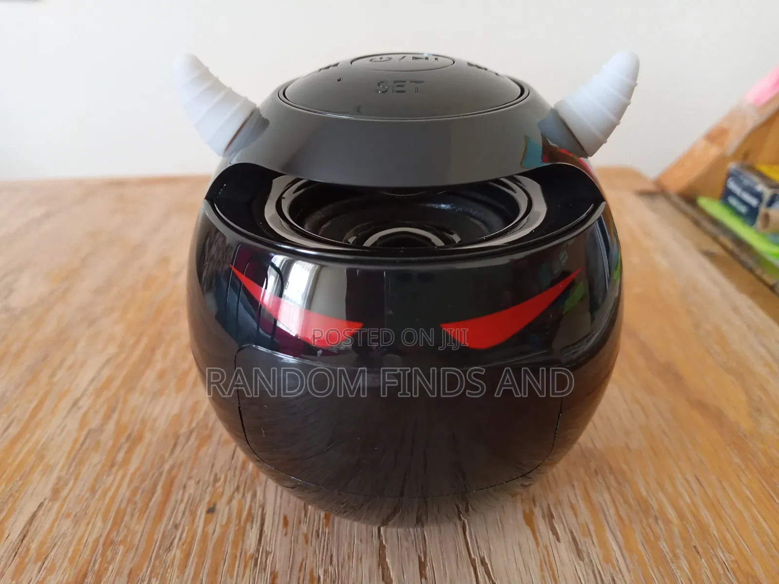 Intelligent Bluetooth Speaker, Radio, Alarm Clock Perfect as a Gift