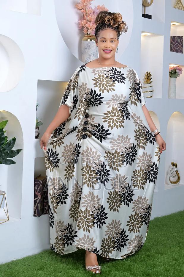 Free Dress Available - thumbnail 7