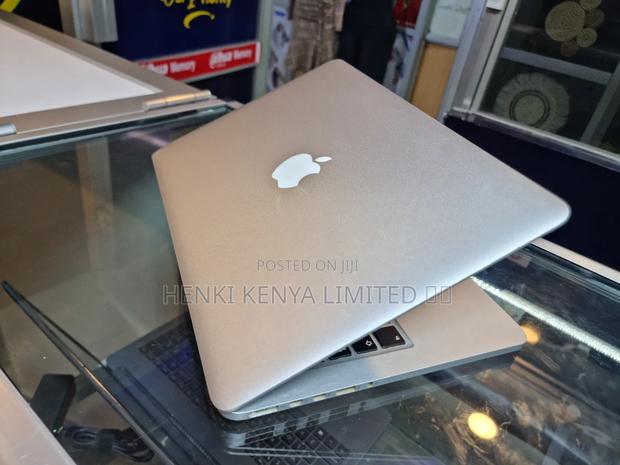 Laptop Apple MacBook Pro 2015 8GB Intel Core I5 SSD 256GB - thumbnail 3