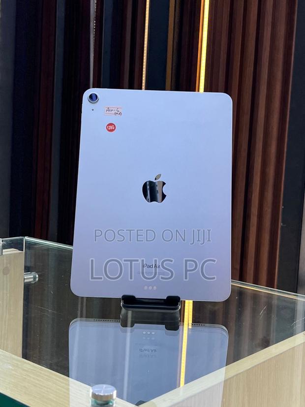 Apple iPad Air 11 (2024) 128 GB Silver - thumbnail 3