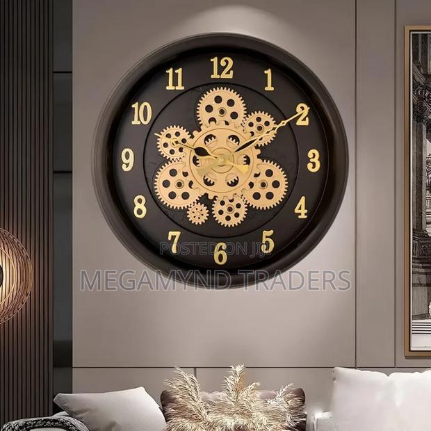 Rotating Moving Gear Wall Clock - thumbnail 7