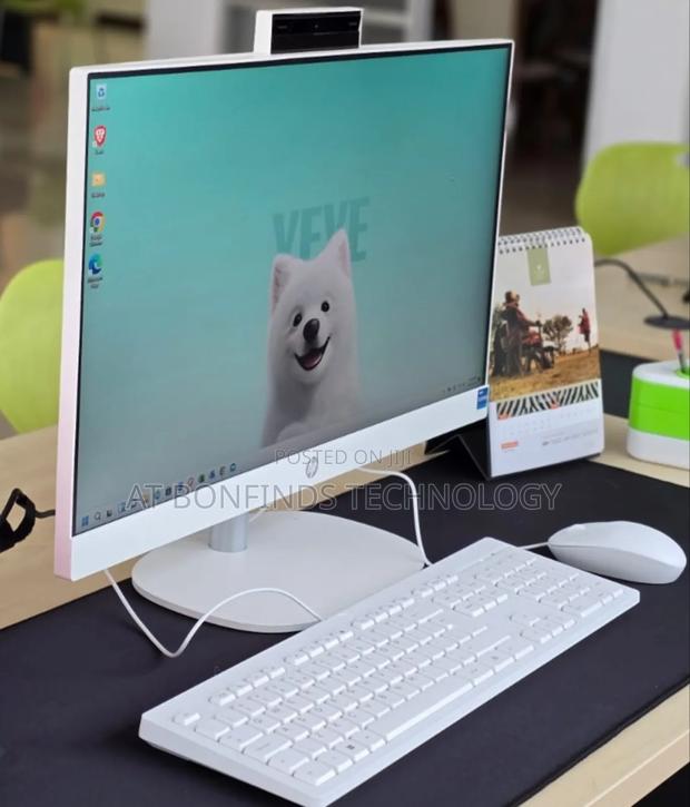 New Desktop Computer HP AiO 24 8GB Intel Core I5 SSD 512GB - main view