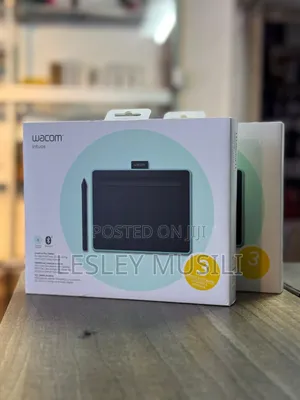 Wacom Intuos Small With Bluetooth - 
3 Bonus Software