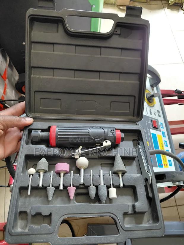 Heavy Duty Tyre Grander Machine With Accessories. - thumbnail 4