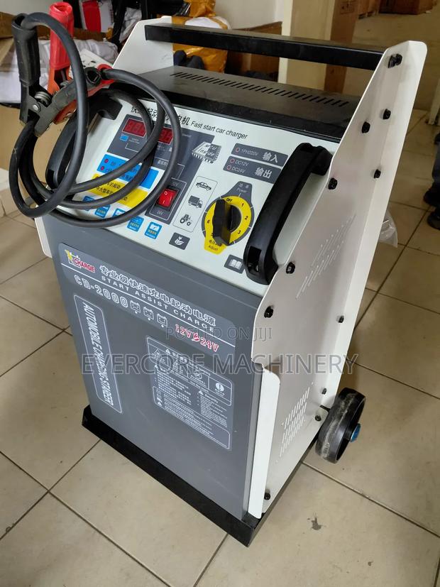Fast Start Car Charger 12v and 24v Options.