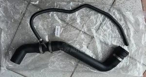  Engine Radiator Hose for Mercedes-Benz S Class W220 W221