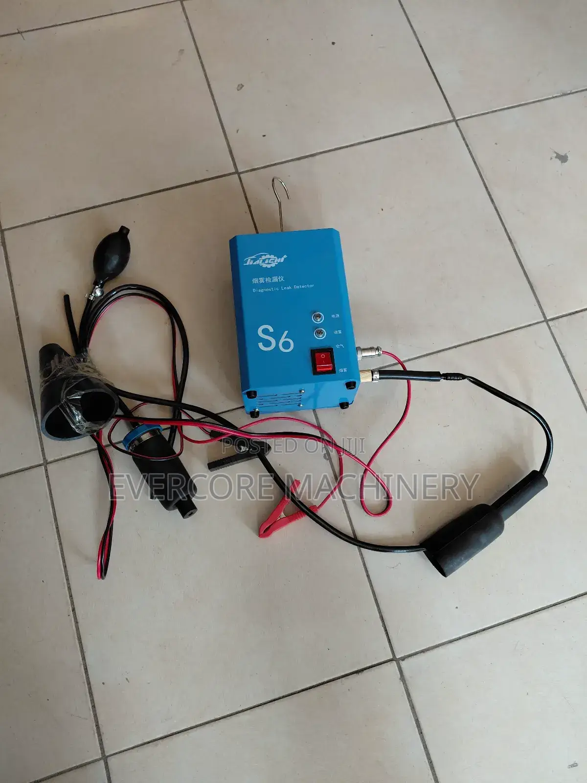 Heavy Duty Smoke Engine Leak Detector Machine