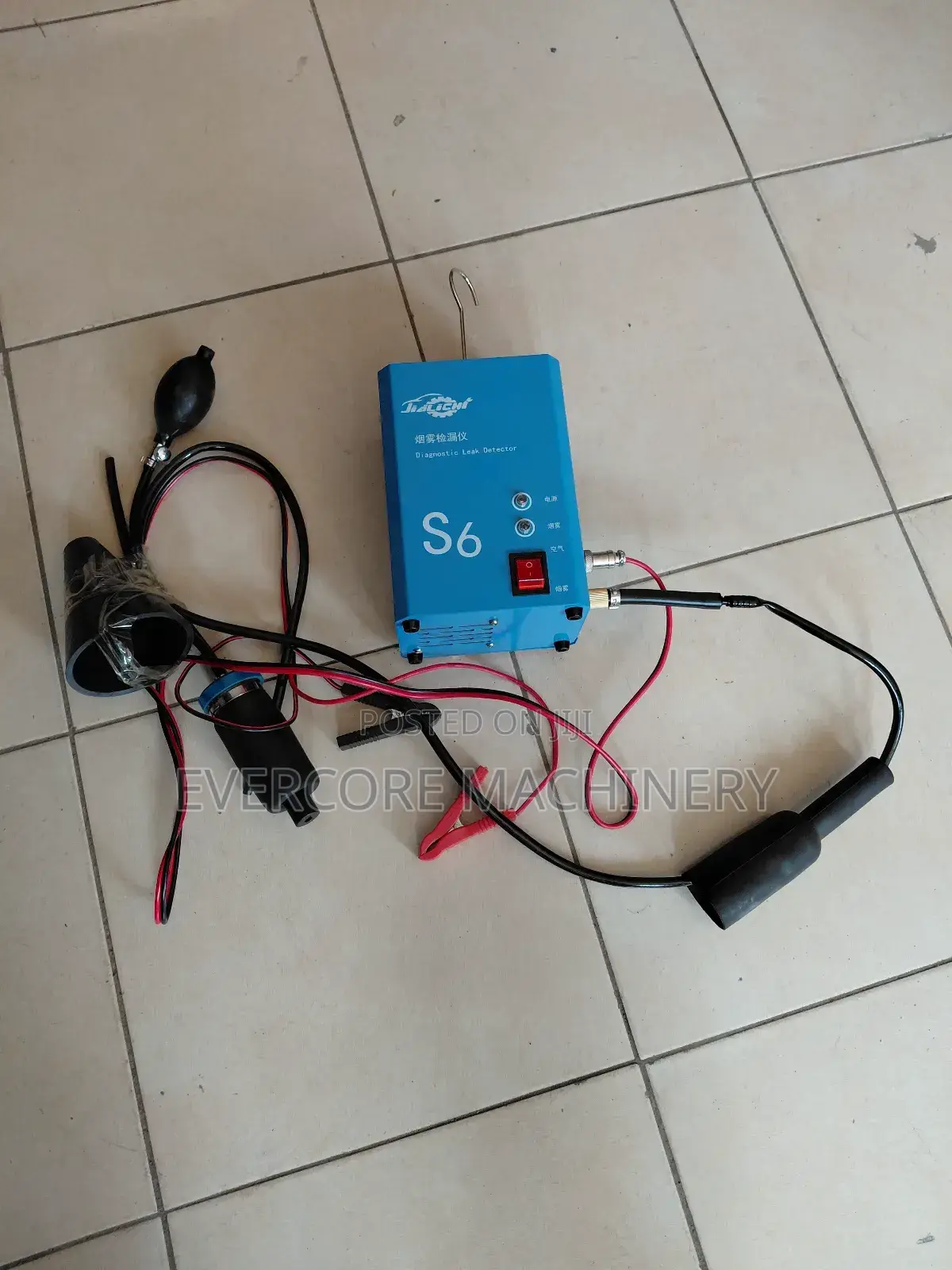 Heavy Duty Smoke Engine Leak Detector Machine